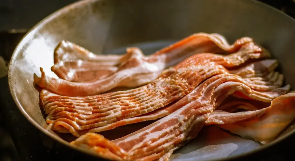 Should You Buy Lodge or Vintage Cast Iron?