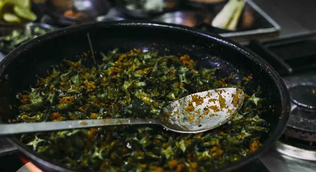 Can You Use Metal Utensils on Carbon Steel Cookware?