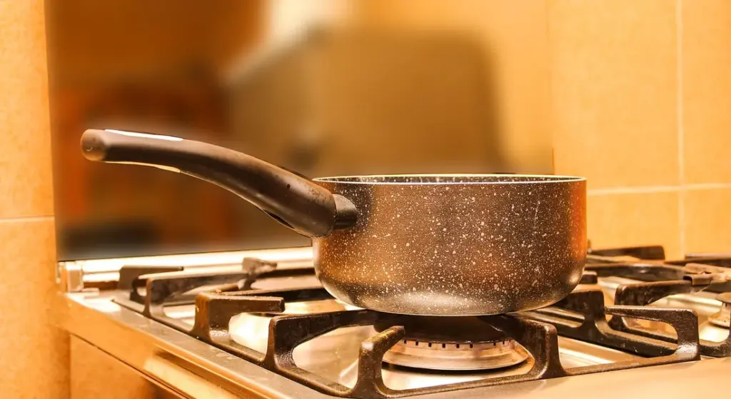 Why Is My Bare Cast Iron Pan Rusting Immediately After Washing?