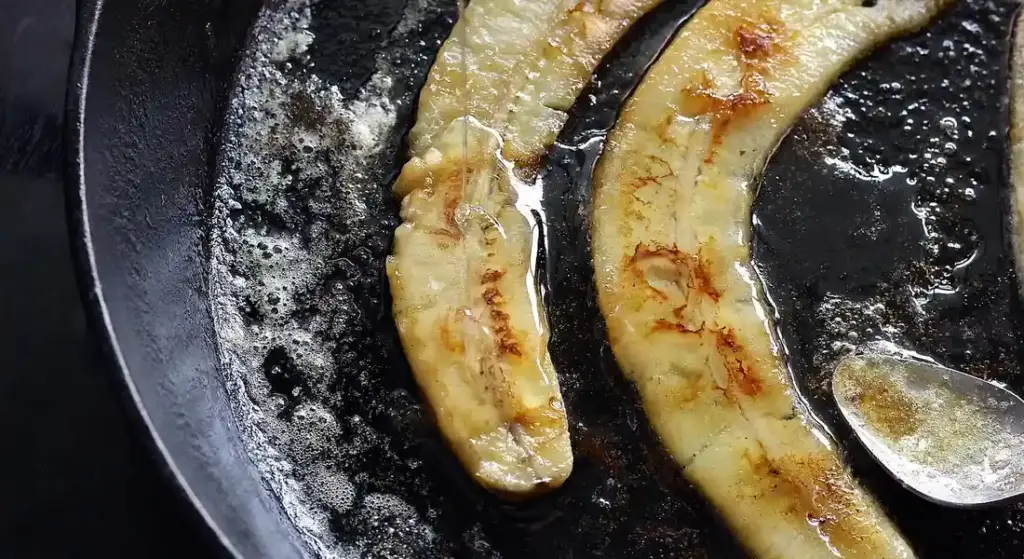 How to Clean and Restore a Vintage Cast Iron Skillet?